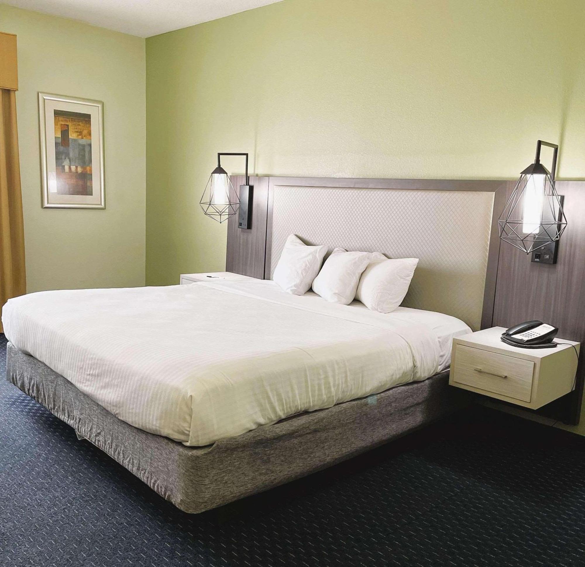 Park Inn By Radisson Albany Eksteriør bilde