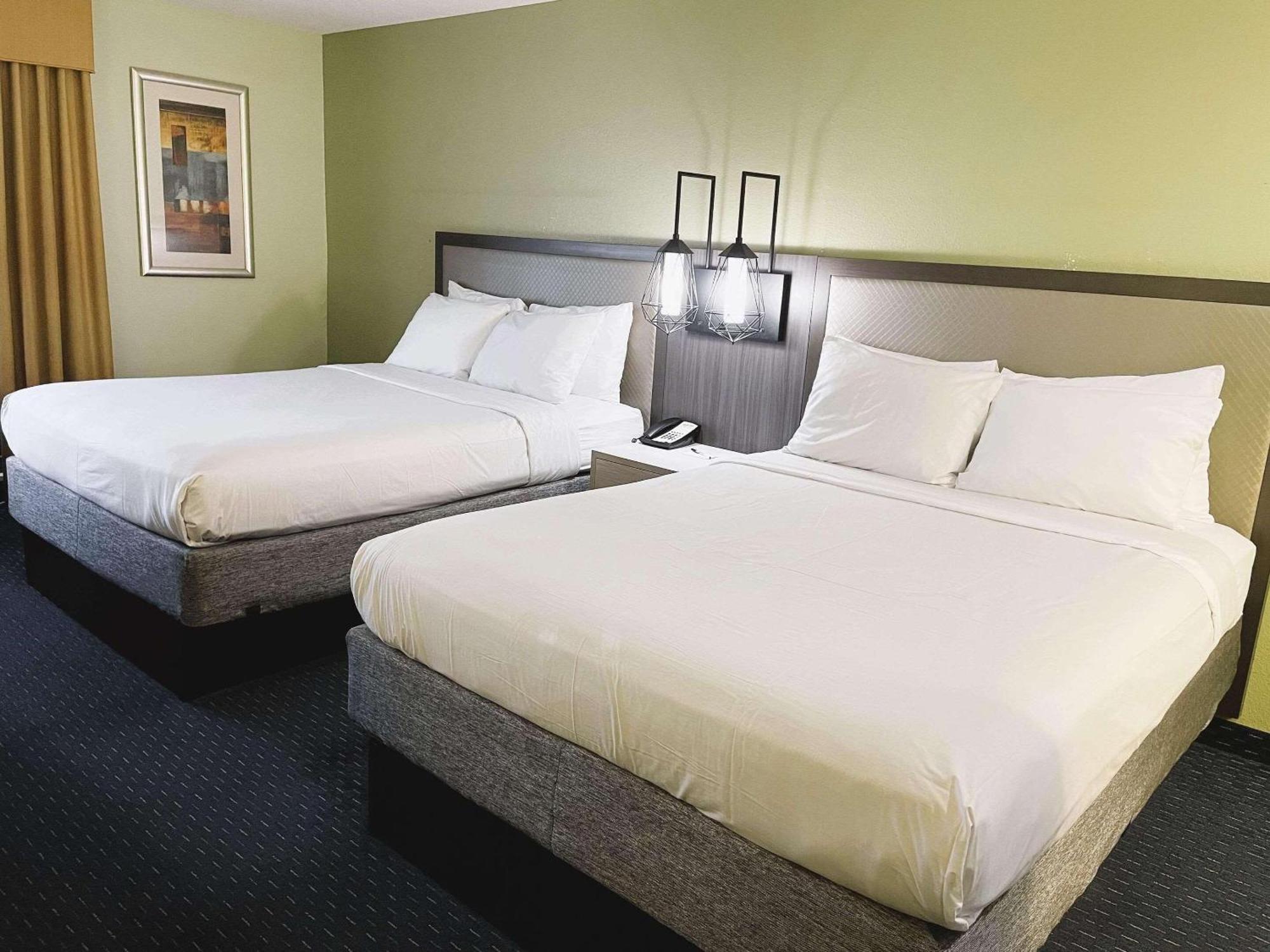 Park Inn By Radisson Albany Eksteriør bilde