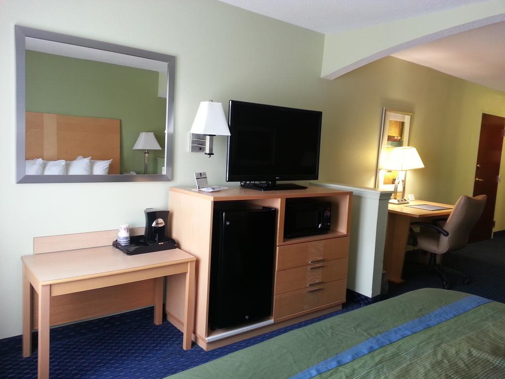 Park Inn By Radisson Albany Eksteriør bilde